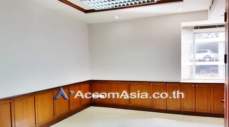 4  Office Space For Rent in Ratchadaphisek ,Bangkok MRT Ratchadaphisek AA12963